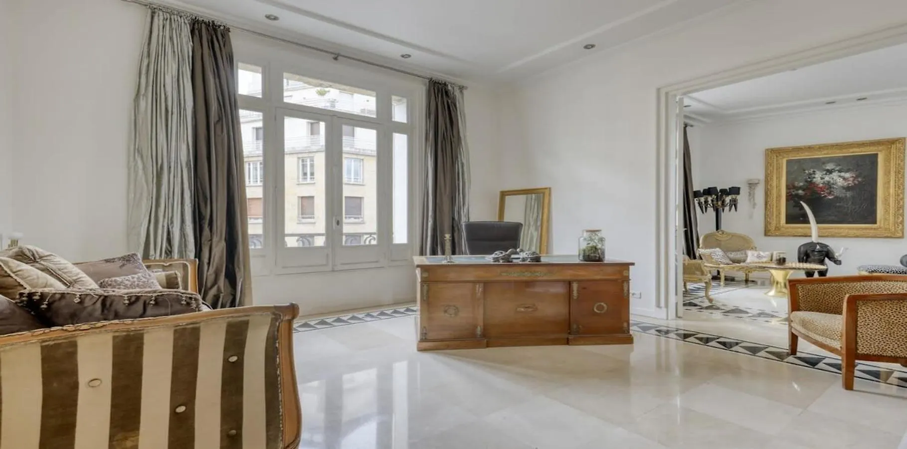 Renovated, Amazing & Huge Flat Of 200 Sqm Paris 16 Apartment
